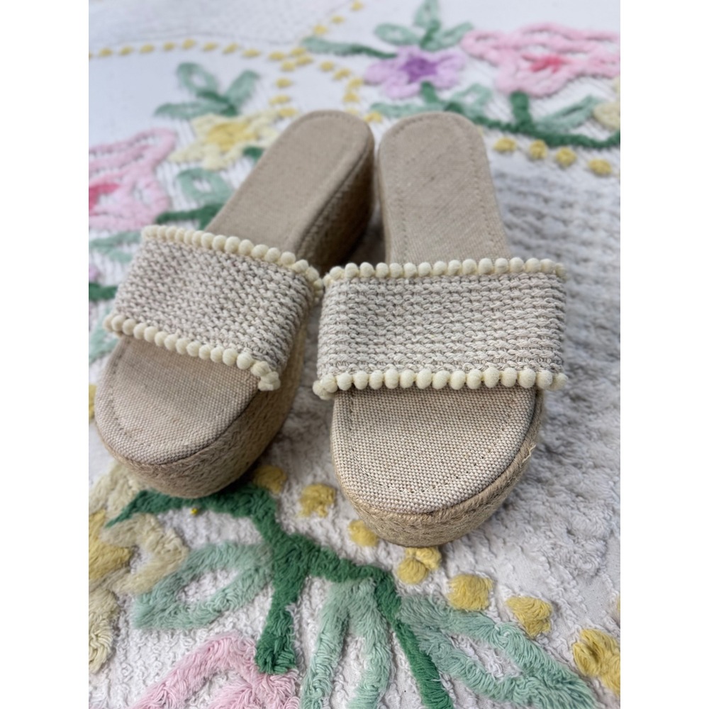 SHEIN Tropiscape Beige Espadrille Pom Pom Platform Slide Sandals Women's Size 39 - Picture 4 of 6